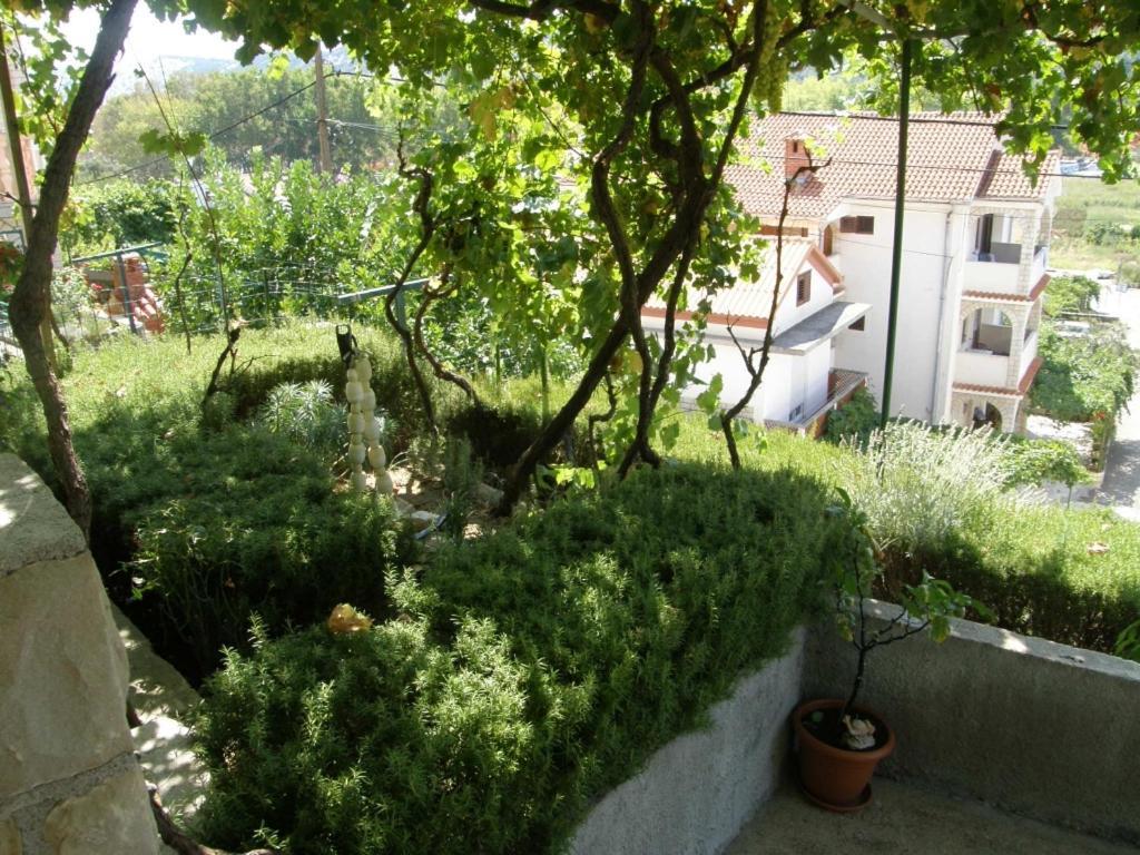 Holiday Home Lopar Kültér fotó